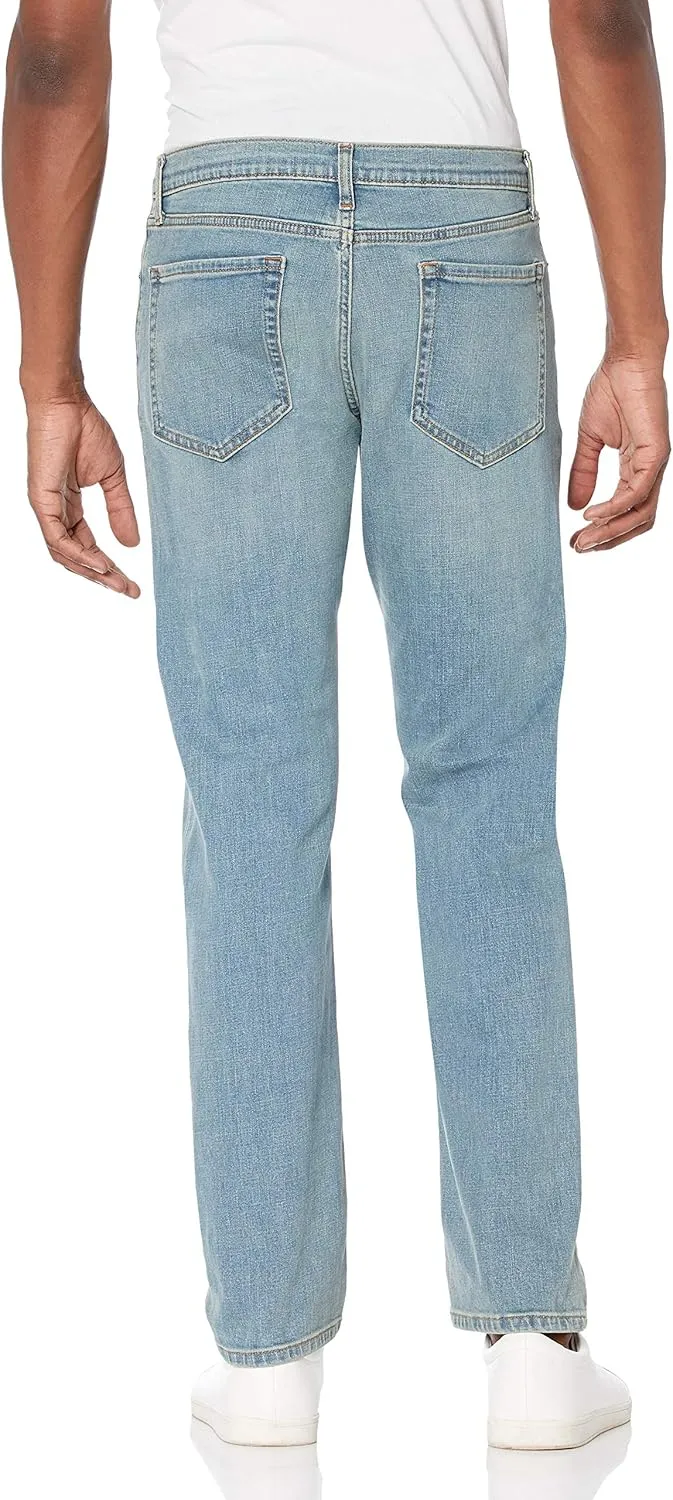 Amazon Essentials Men's Straight-Fit Stretch Jean
