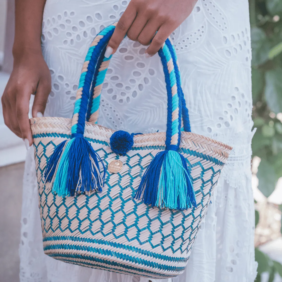 Ayaa Tote