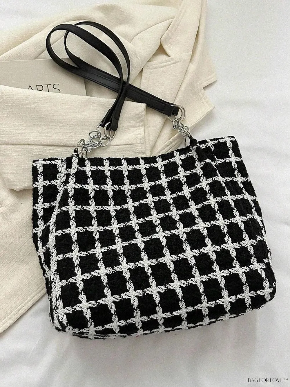 BagForLove - Fashionable Polyester Shoulder Bag with Zipper Closure for Ladies' Everyday Use