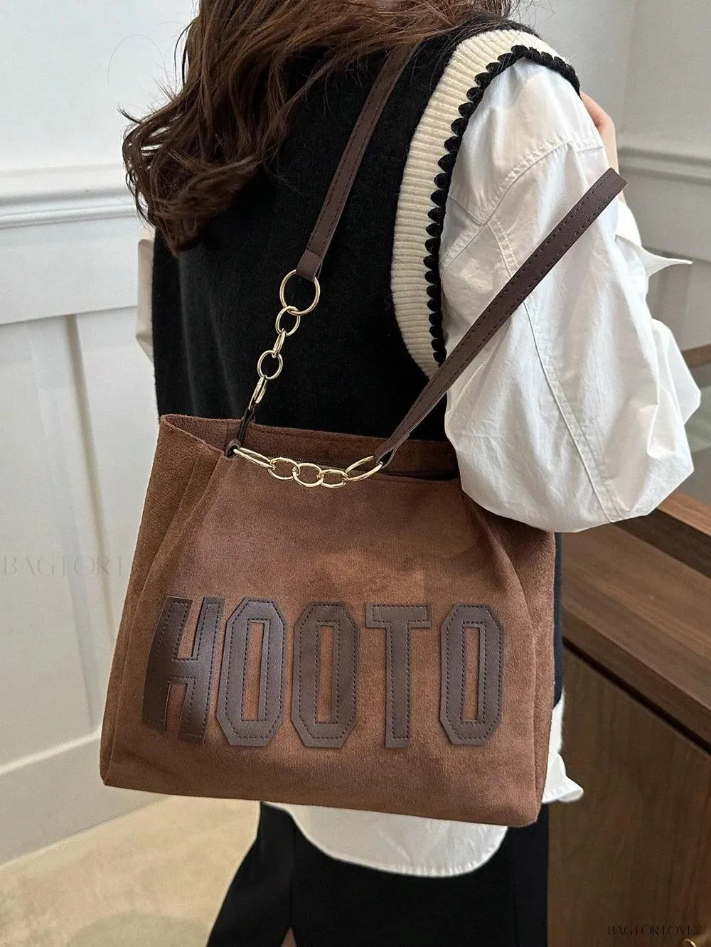 BagForLove - Fashionable Polyester Shoulder Bag with Zipper Closure for Ladies' Everyday Use