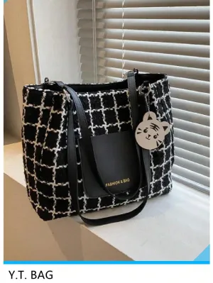 BagForLove - Fashionable Polyester Shoulder Bag with Zipper Closure for Ladies' Everyday Use