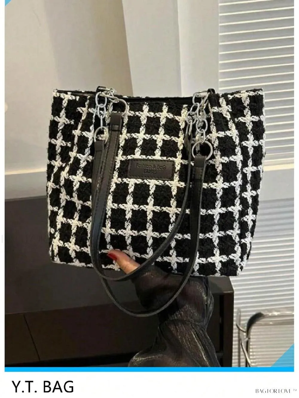 BagForLove - Fashionable Polyester Shoulder Bag with Zipper Closure for Ladies' Everyday Use