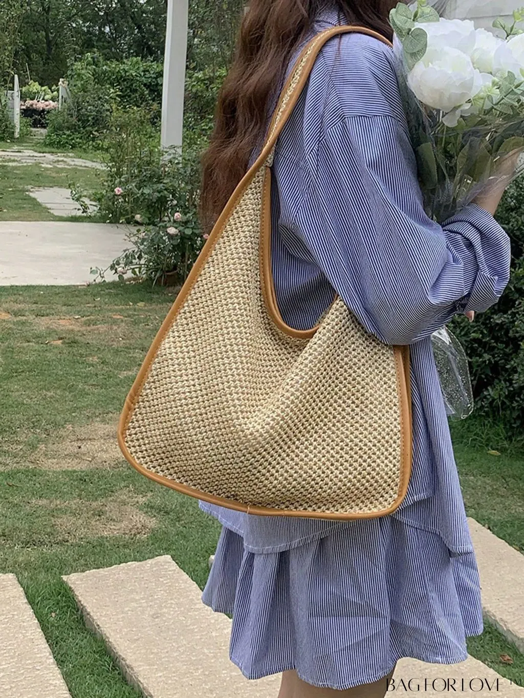 BagForLove - Medium Minimalist Straw Bag with Chic Contrast Binding - Perfect for Vacations
