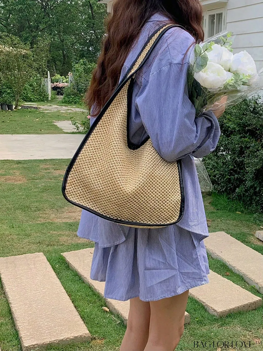 BagForLove - Medium Minimalist Straw Bag with Chic Contrast Binding - Perfect for Vacations
