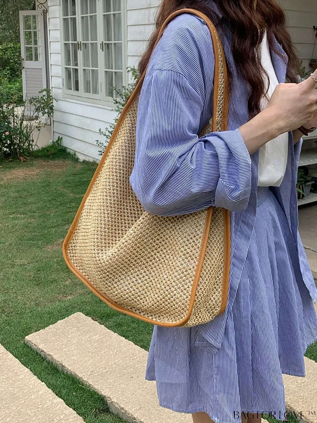 BagForLove - Medium Minimalist Straw Bag with Chic Contrast Binding - Perfect for Vacations