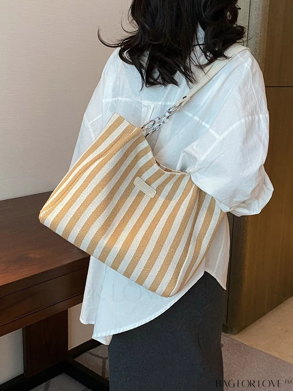 BagForLove - Stylish Womens Tote Bag with Striped Pattern and Spacious Interior