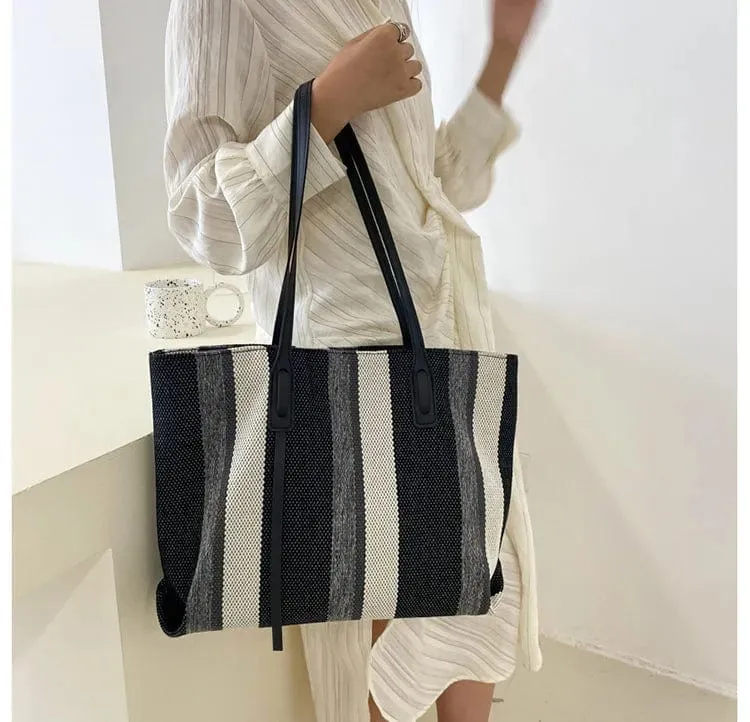 Black Raffia Bag | Dalla