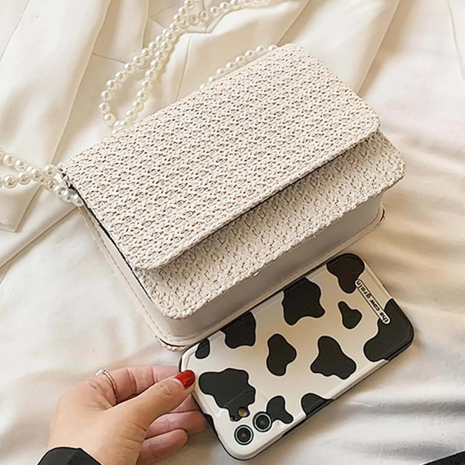CHARMORE Crossbody Bag for Women Small Straw Beach Shoulder Bag Stylish Woven Bags Travel Handbags