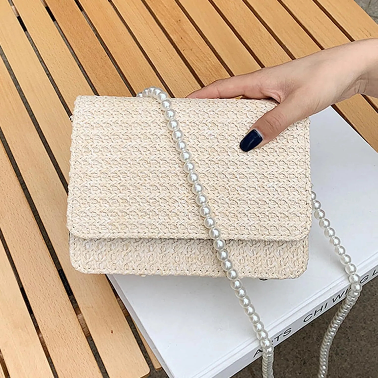 CHARMORE Crossbody Bag for Women Small Straw Beach Shoulder Bag Stylish Woven Bags Travel Handbags