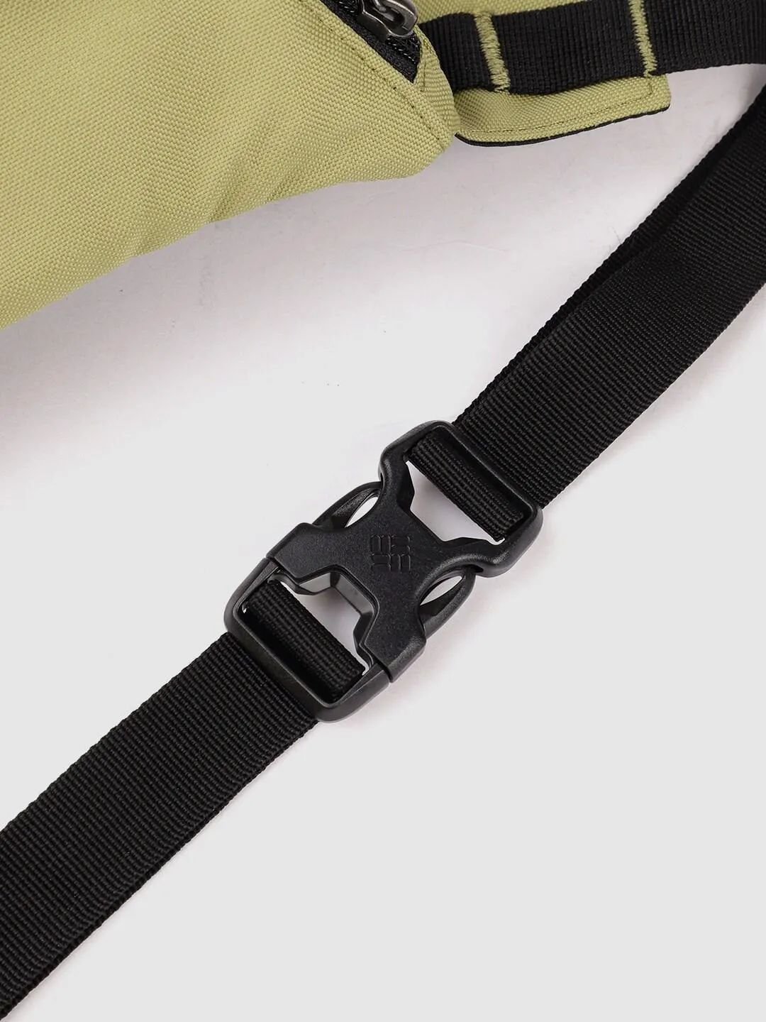 Columbia Unisex Green Zigzag Hip Pack