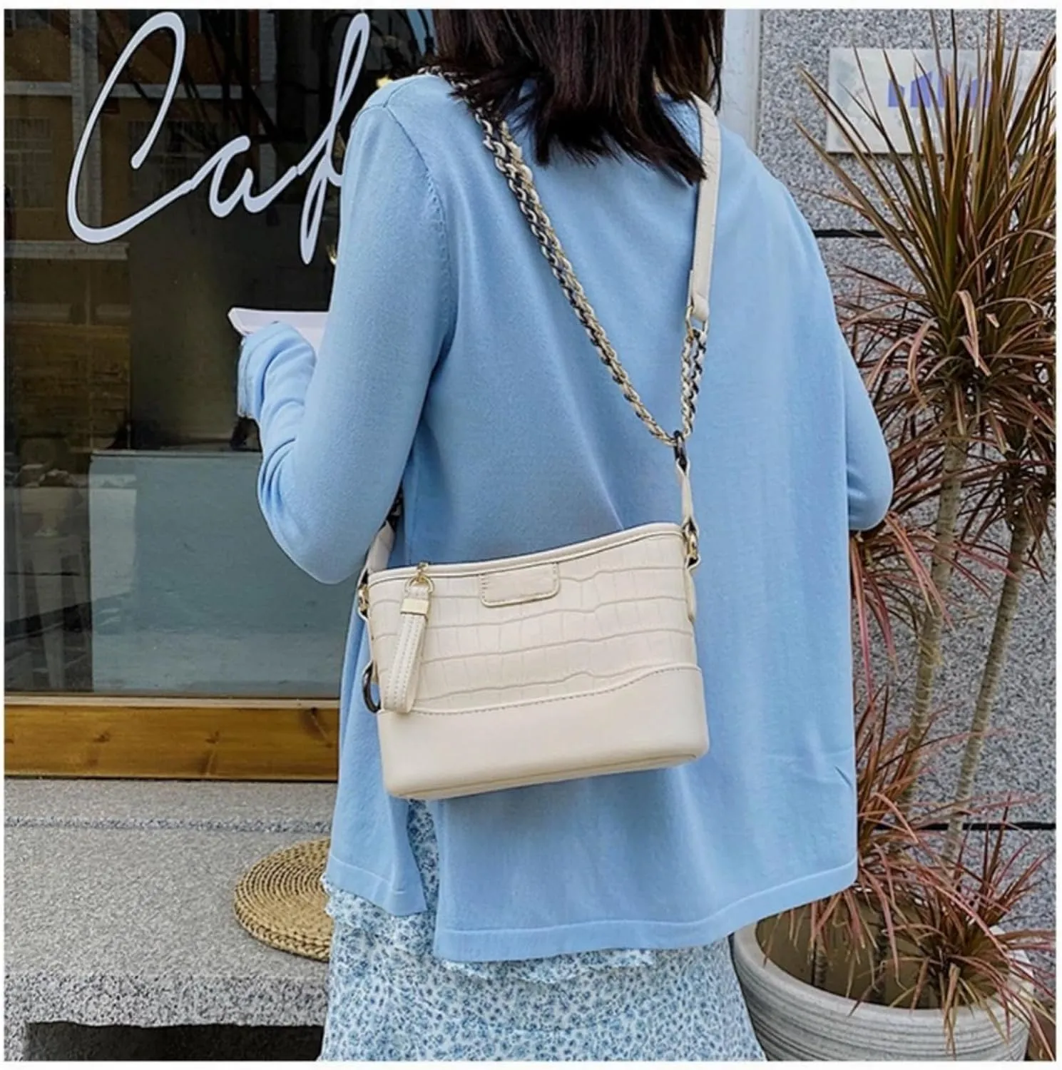 Crossbody Bag for Women, Crocodile Striped Large Capacity Leather Fabric Single Shoulder Crossbody Bag