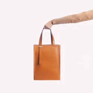 DA04 Tote M - Brown