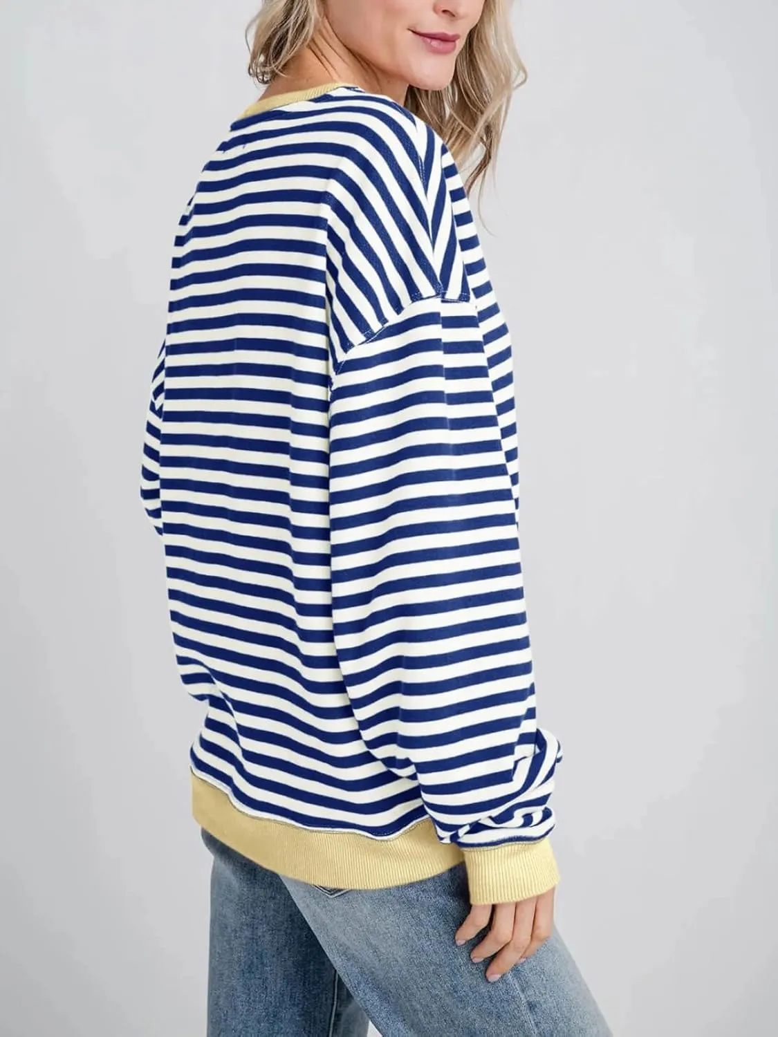 Fisoew Womens Striped Oversized Sweatshirt Color Block Crew Neck Long Sleeve Shirt Casual Loose Pullover Top Y2K Clothes