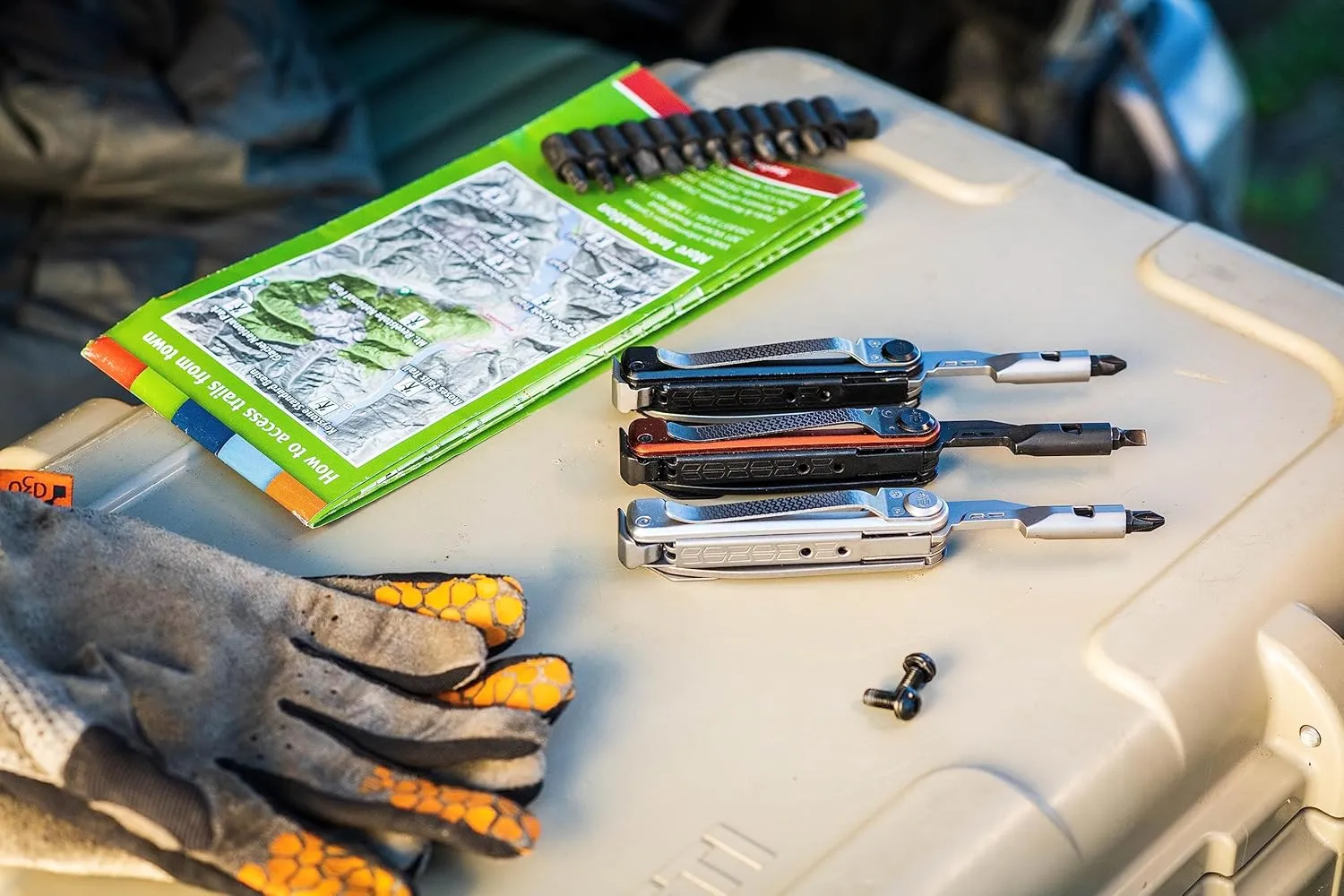 Gerber Gear Armbar Trade 8-in-1 Pocket Knife EDC Multitool with Blade, Pry Bar, and Hammer for Camping, Burnt Orange