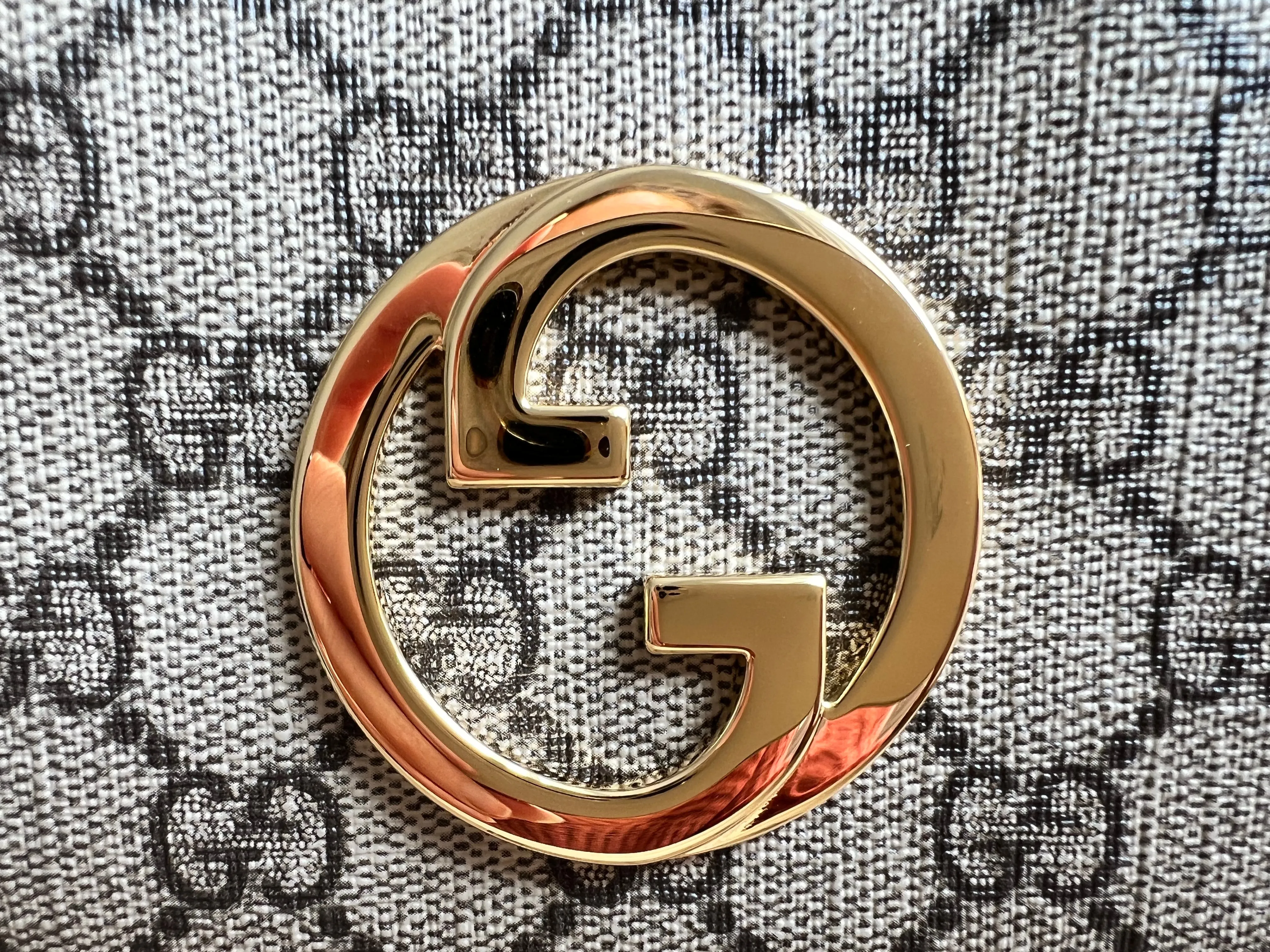 Gucci Supreme Blondie Shoulder Bag (RRP £1270)