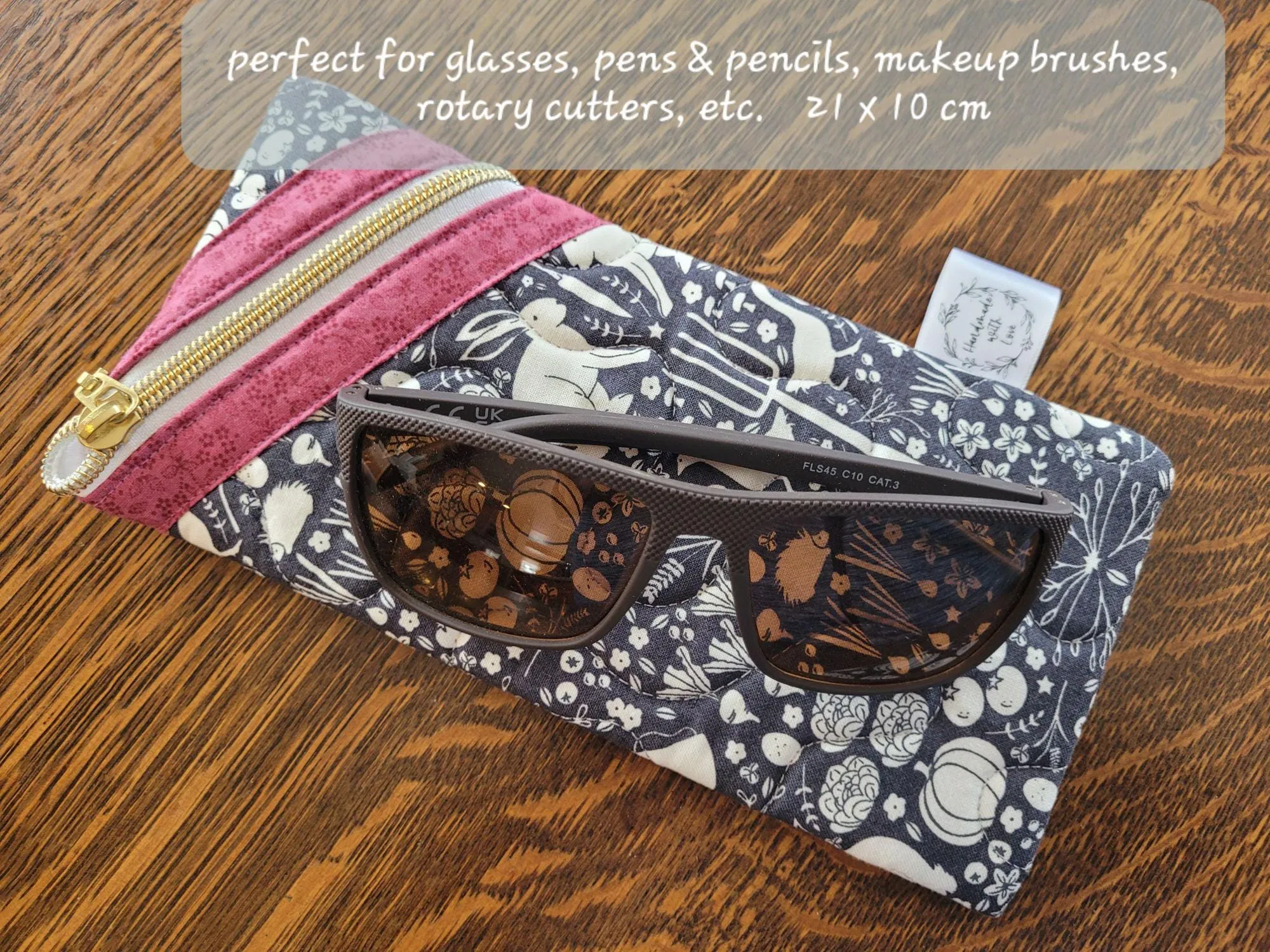 Hemingway Zipper Pouches