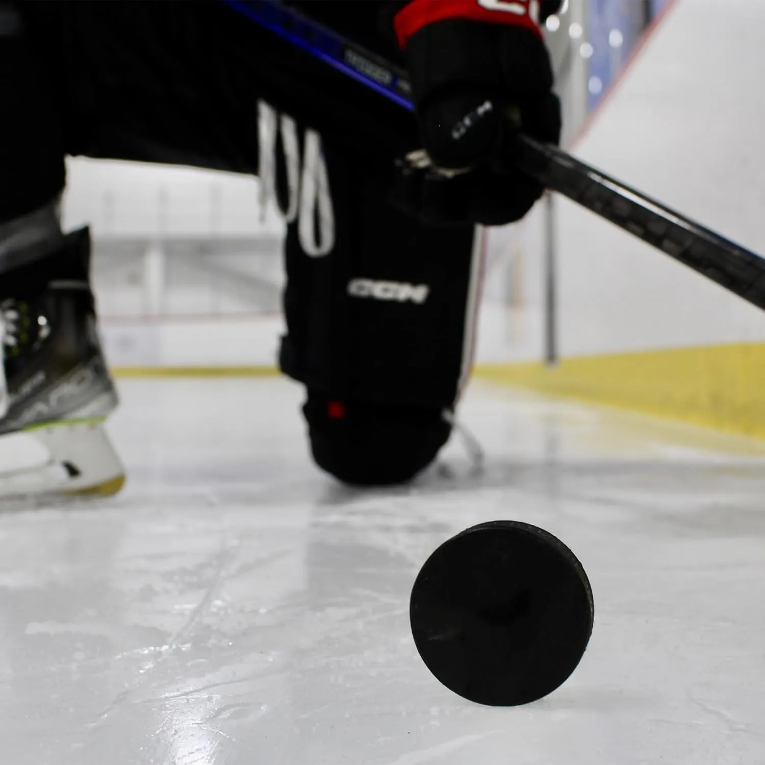 Howies Ice Hockey Pucks Bulk – Official 6oz Black Game Puck for Practice, Training, Pond Hockey & Competitive Play – Multi-Use Durable Professional Grade Rubber – Ideal for Teams & Players