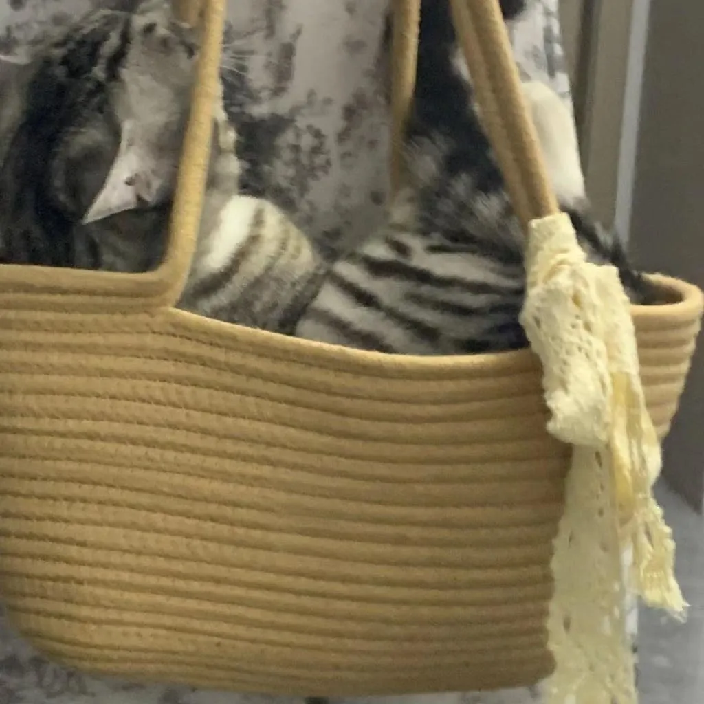 Large capacity Bag Casual Straw Handbag with Ribbon Decoration: Add a Sense of Comfort to Outings Ladies shoulder Bag