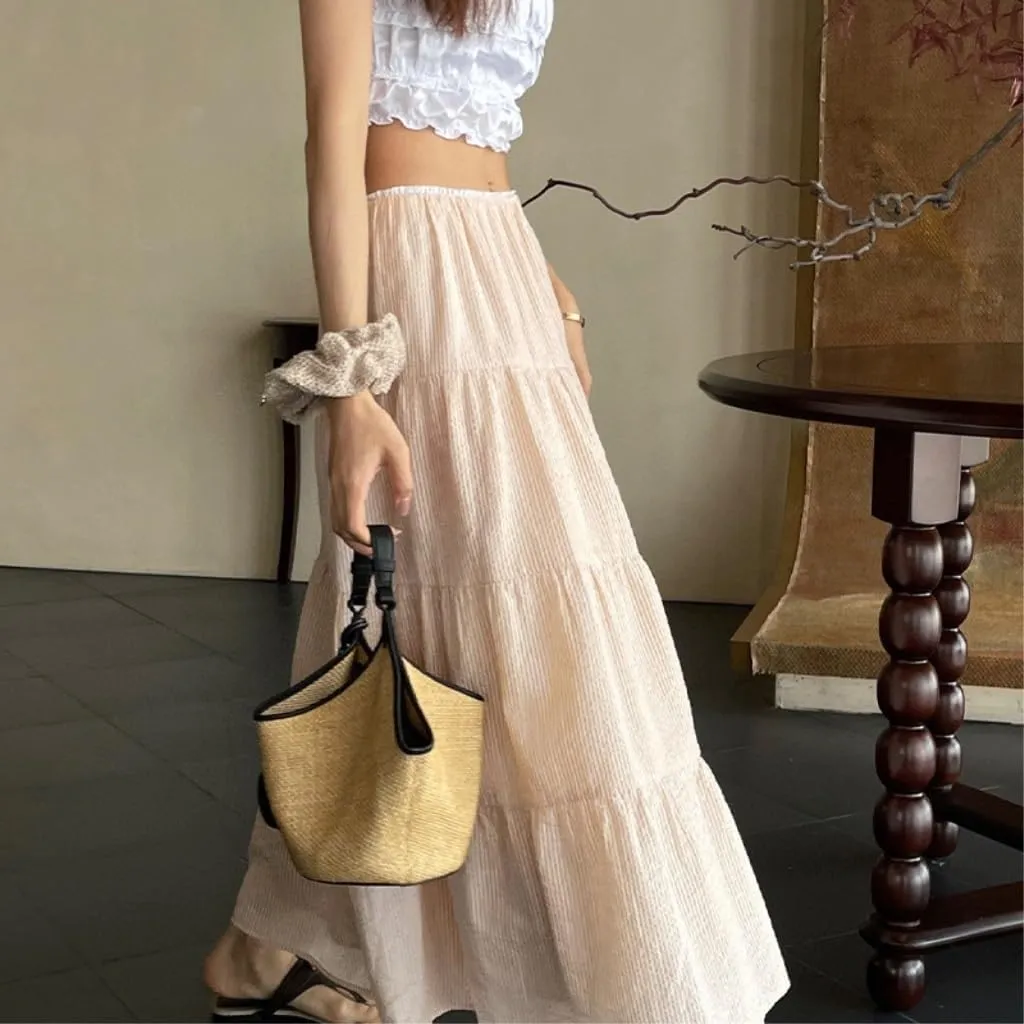Large capacity Bag Niche Raffia Bucket Bag 2024 Summer Straw Beach Tote Bag Large Bag Holiday Beach Bag Ladies shoulder Bag(Large)