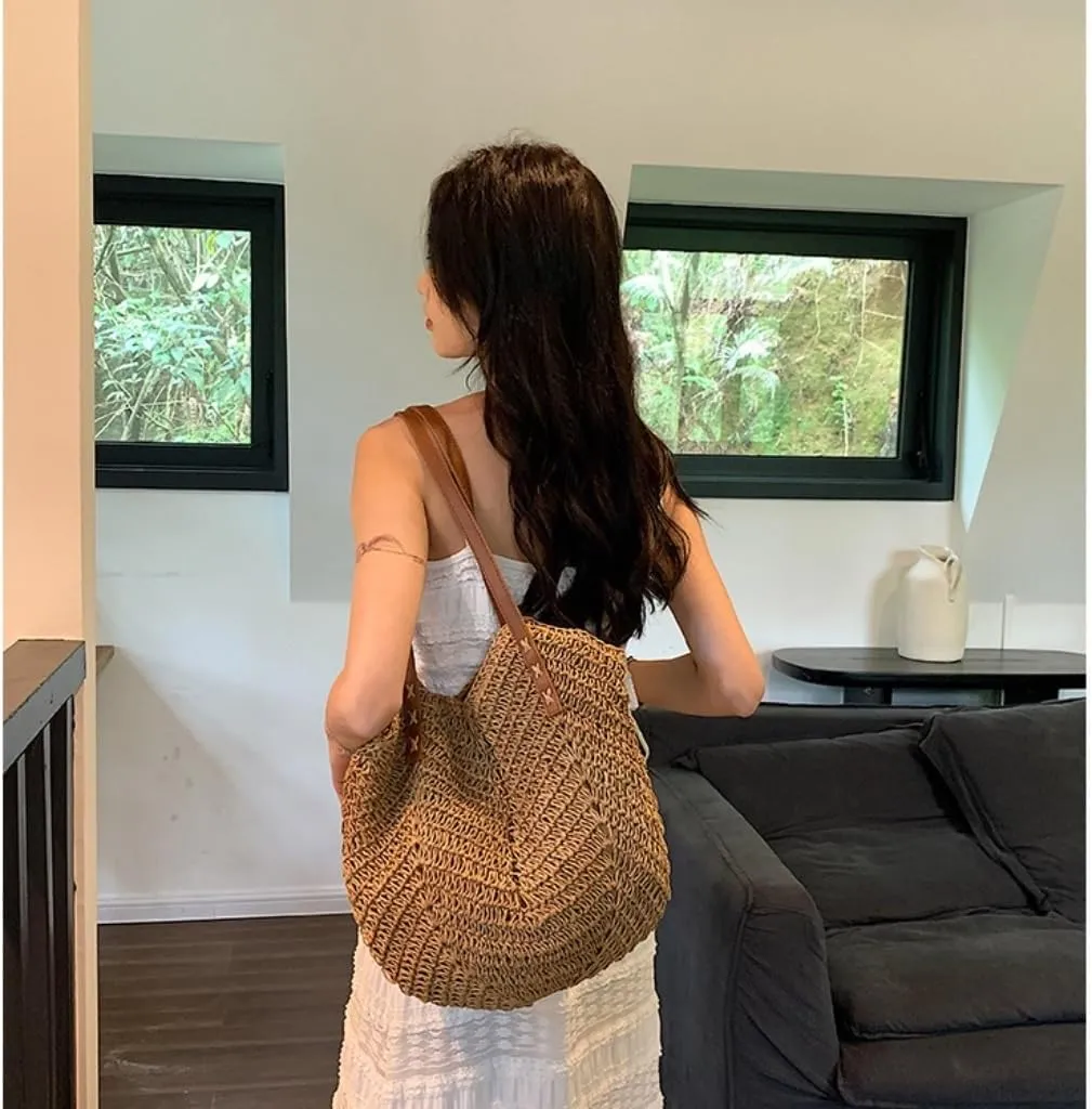 Large capacity Bag Simple and Stylish Straw Handbag, Essential for Leisure and Vacation Ladies shoulder Bag