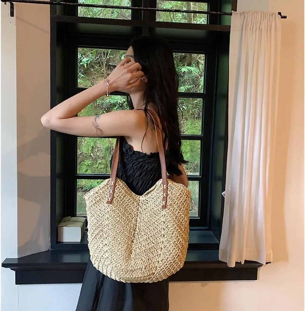 Large capacity Bag Simple and Stylish Straw Handbag, Essential for Leisure and Vacation Ladies shoulder Bag
