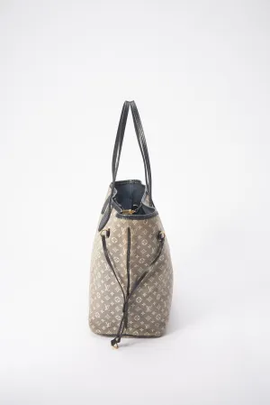 Louis Vuitton Neverfull MM in Navy Blue Monogram Canvas