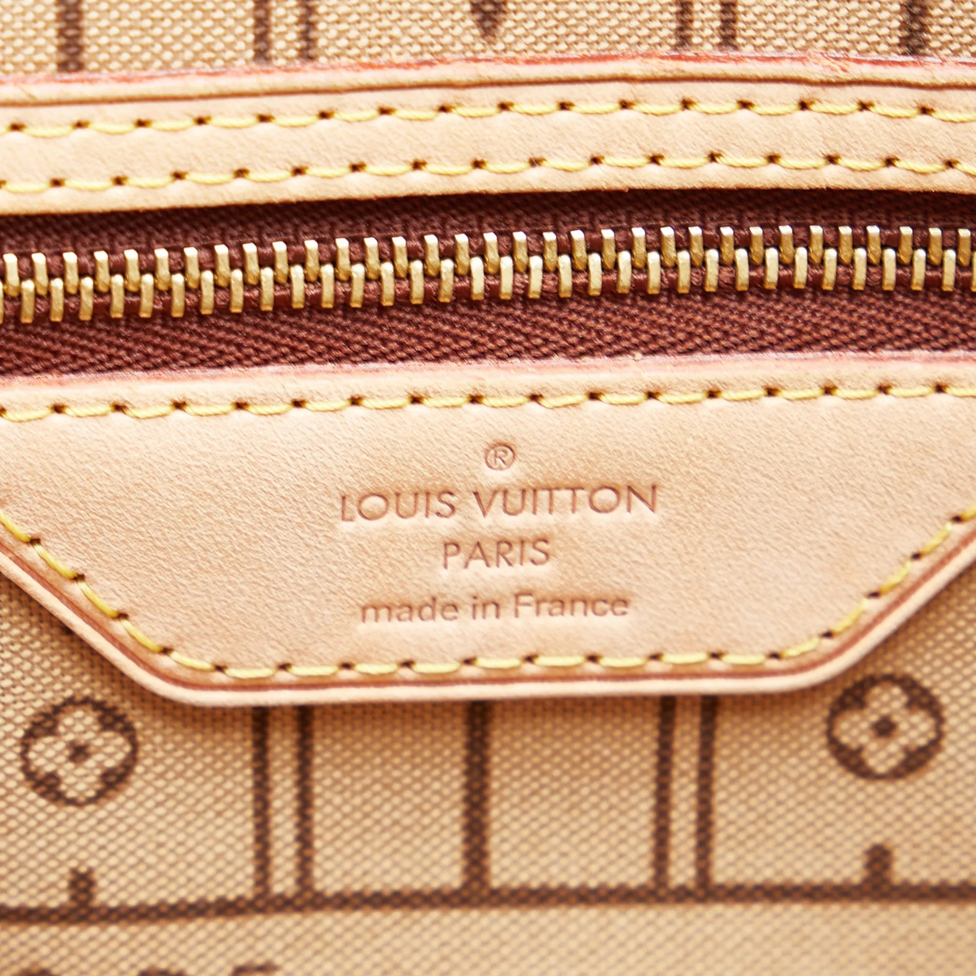 Louis Vuitton Neverfull MM Monogram Canvas