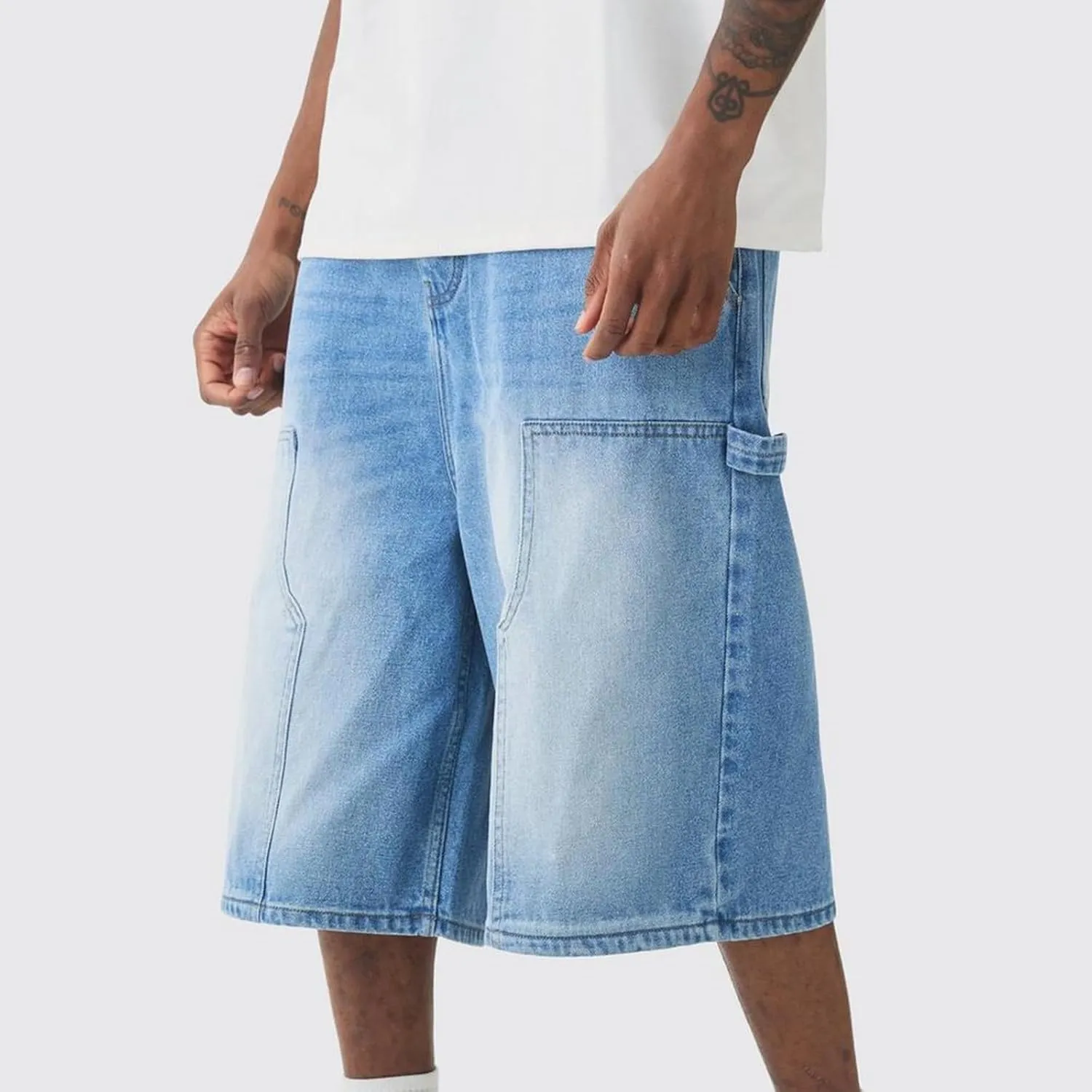 Men's Casual Loose Fit Shorts Straight Wide Leg Knee Length Pull-On Jeans Cargo Denim Shorts with Pockets