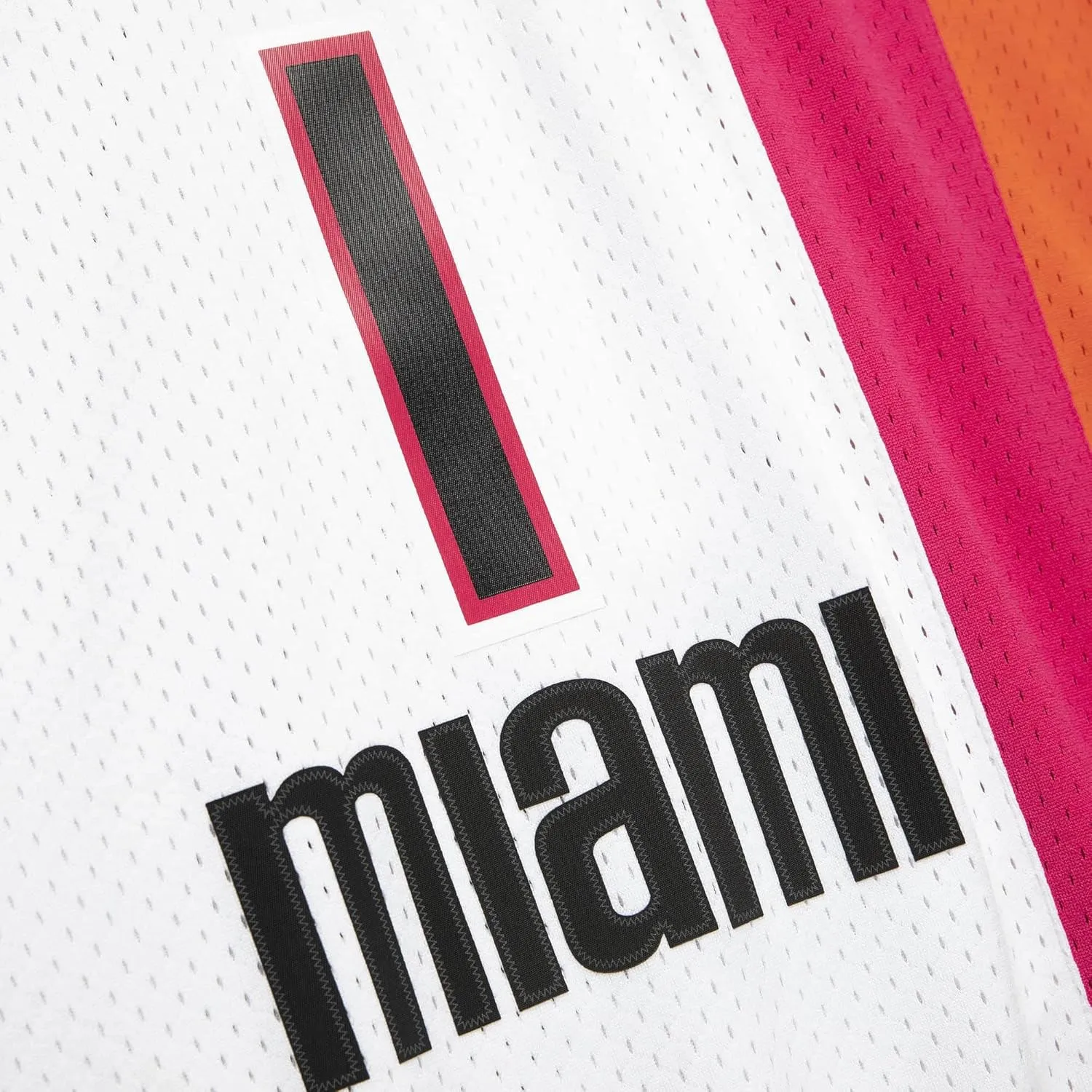 Mitchell & Ness Miami Heat 2011-12 Chris Bosh Swingman Jersey - White