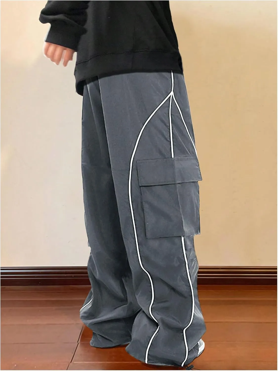 OYOANGLE Men's Cargo Track Pants Drawstring Elastic Waist Flap Pockets Hip Hop Baggy Harem Pants