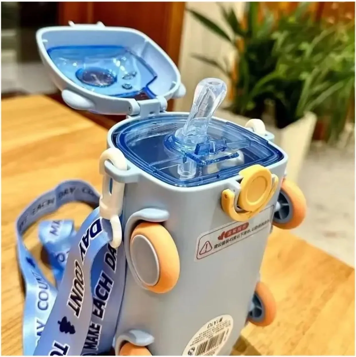 Portable Bear Water Bottle with Shoulder Strap Kid Cute Car Straw Water Cup Bus Shape Children's Water Bottle 500ml Drinking Cup(Purple)