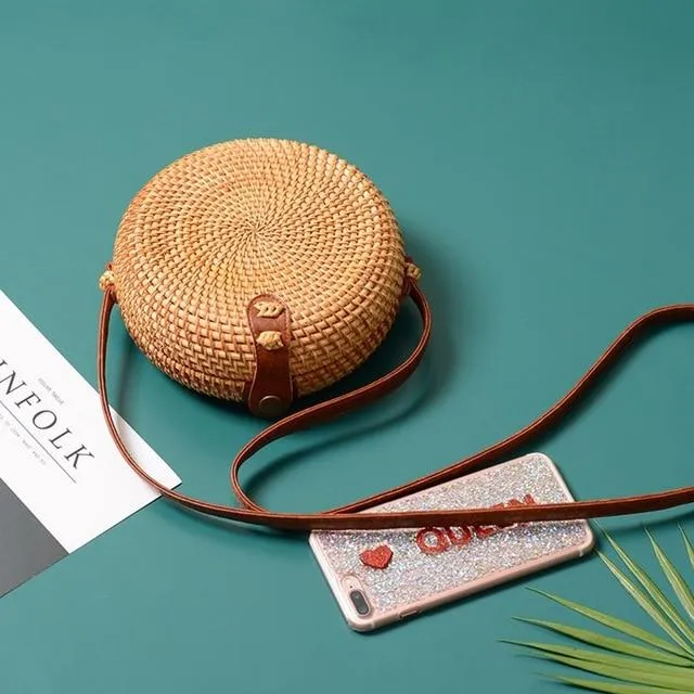 Round Straw Bag, Summer Style Women Bohemian Handbag Handmade Beach Circular Bag
