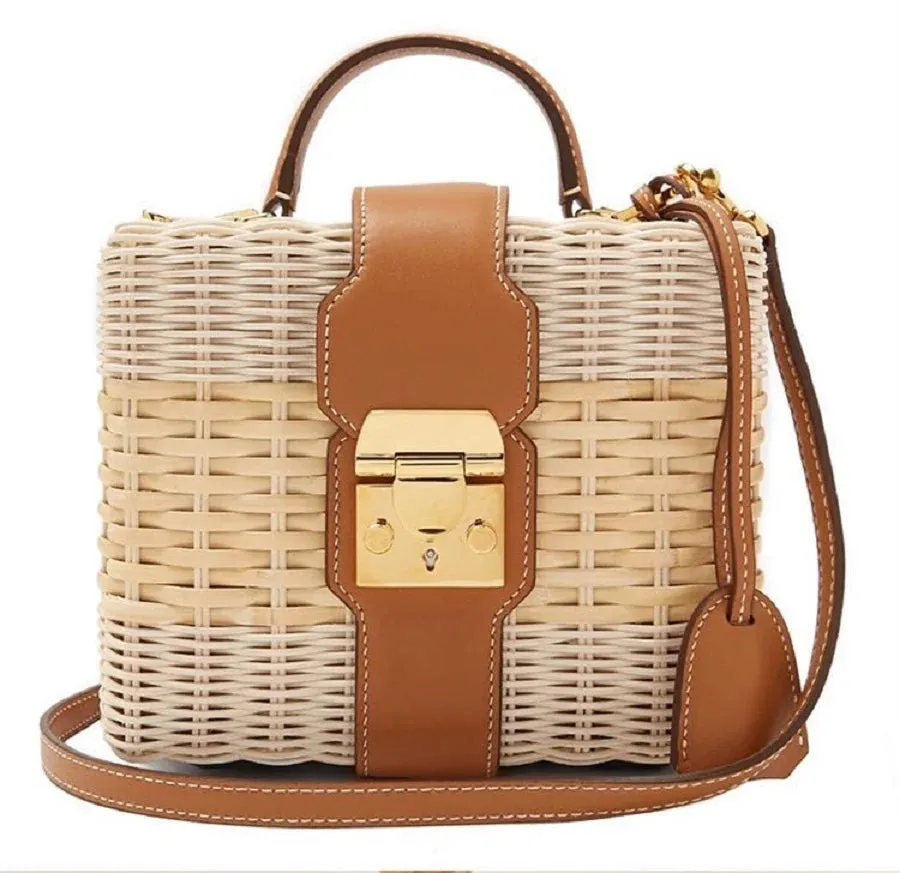 Seaside Holiday Straw Bag Shoulder Messenger Woven Bag High Quality Famous Designer Female Beach Rattan Bag 2020 New Handbags
