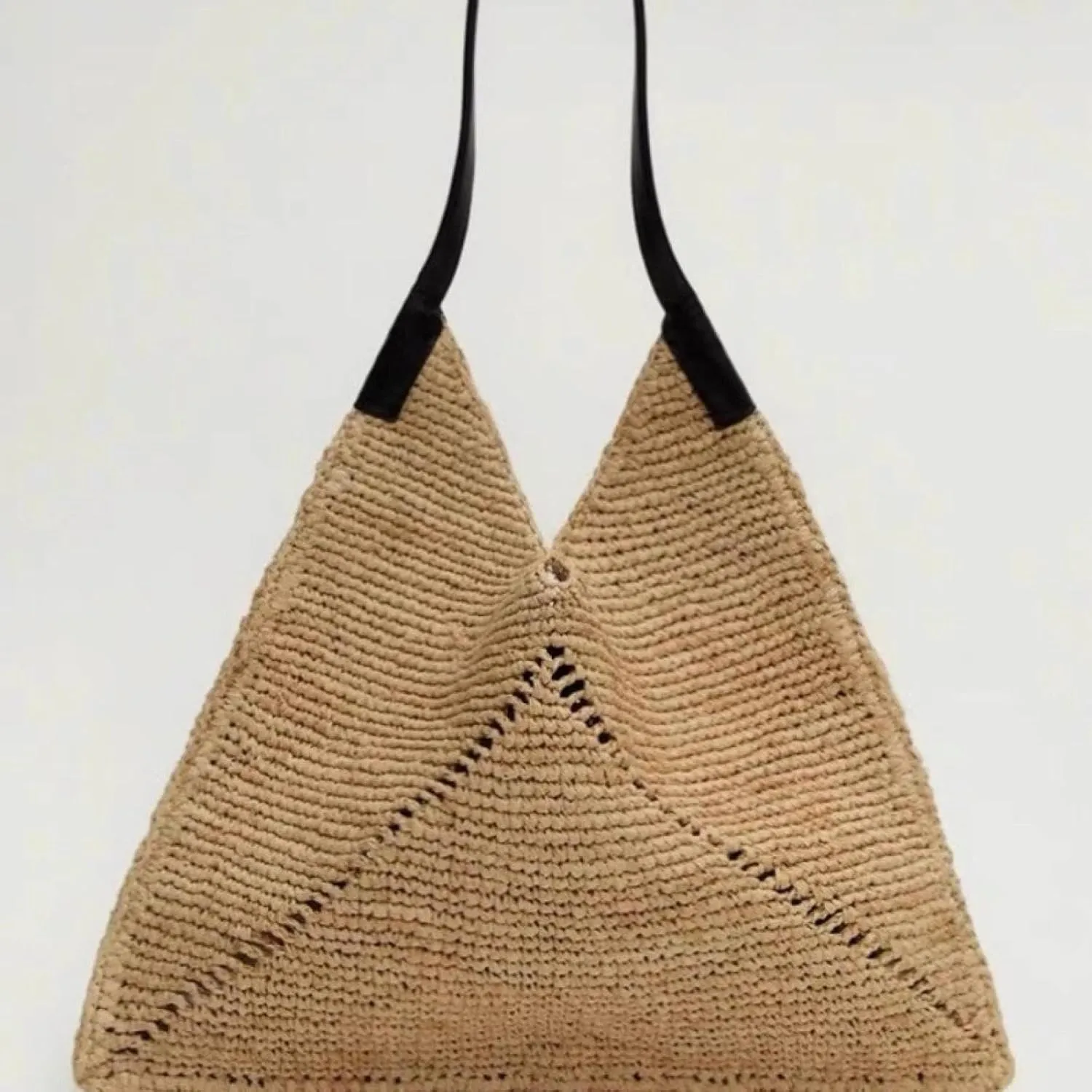 Stylish and Versatile Straw Tote Triangle Casual Shoulder Tote