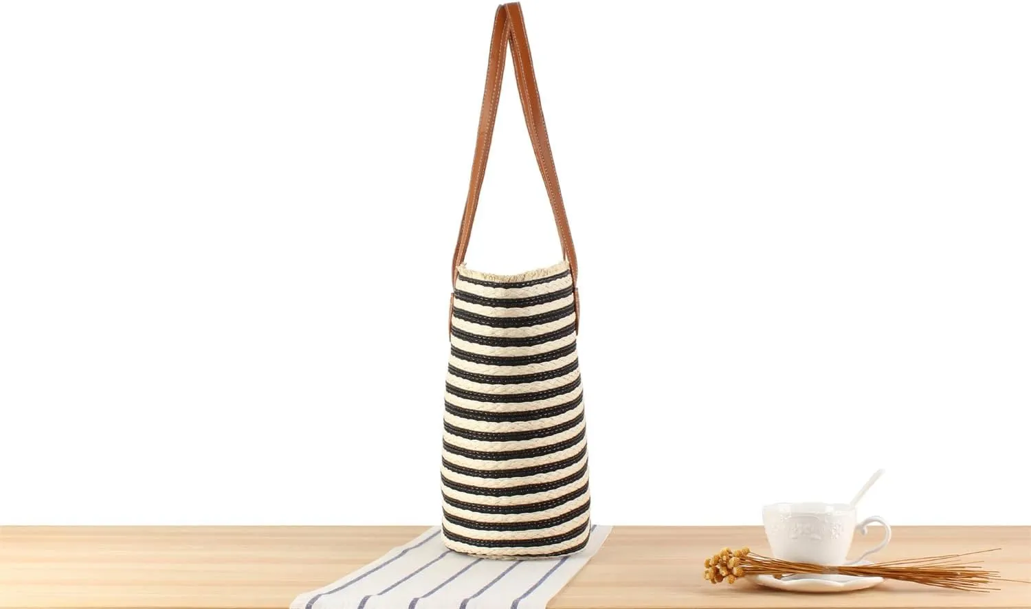 Teeya Straw Crossbody Bag Women Weave Shoulder Bag Round Summer Beach Purse and Handbags