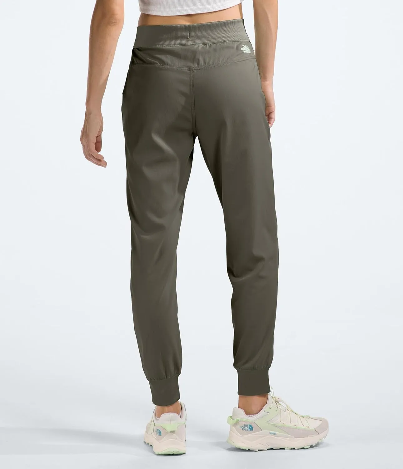 THE NORTH FACE Women's Aphrodite Jogger (Standard and Plus Size)