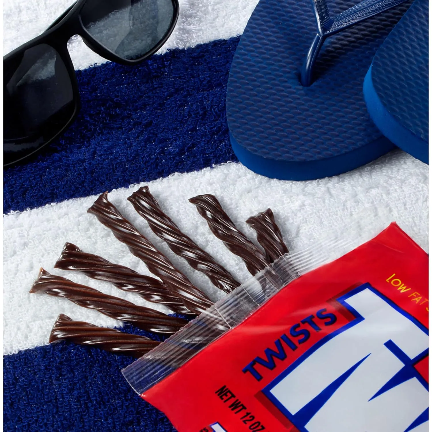 TWIZZLERS Twists HERSHEY'S Chocolate Flavored, Low Fat Candy Bags, 12 oz (Pack of 6)