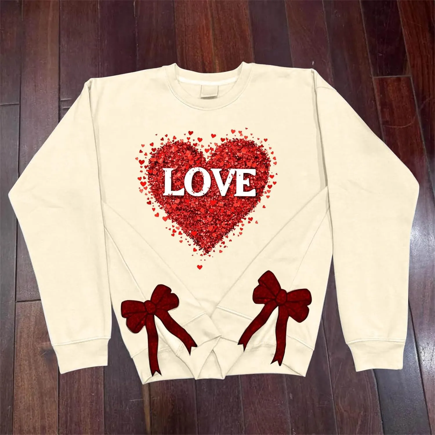 Womens 2025 Fashion Sweatshirt Valentines Heart Print Side Bow Applique Trendy Top Long Sleeve Athletic Causal Blouse